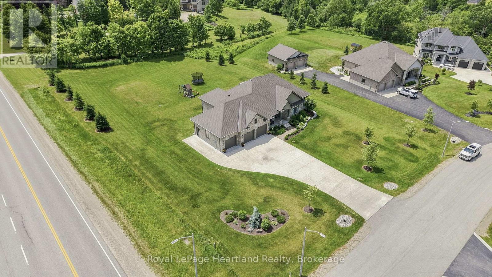 129 SHARRON COURT - 48