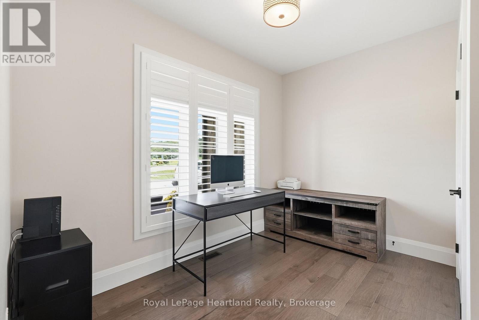 129 SHARRON COURT - 9