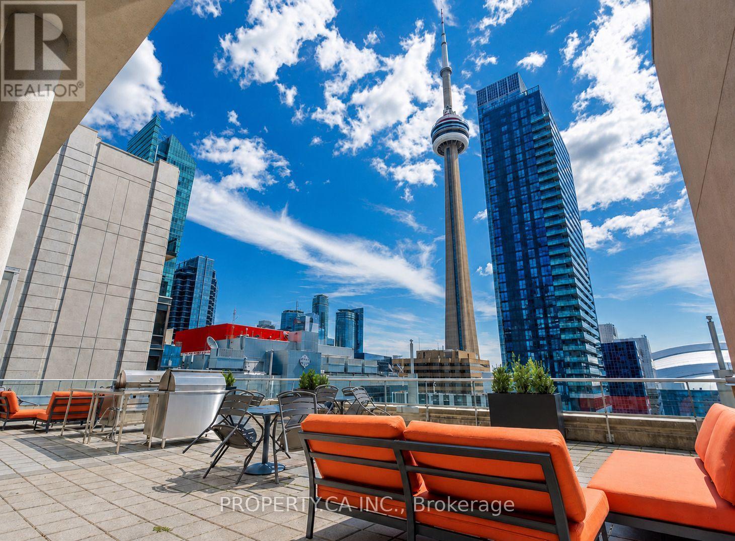#329 250 WELLINGTON STREET - 19