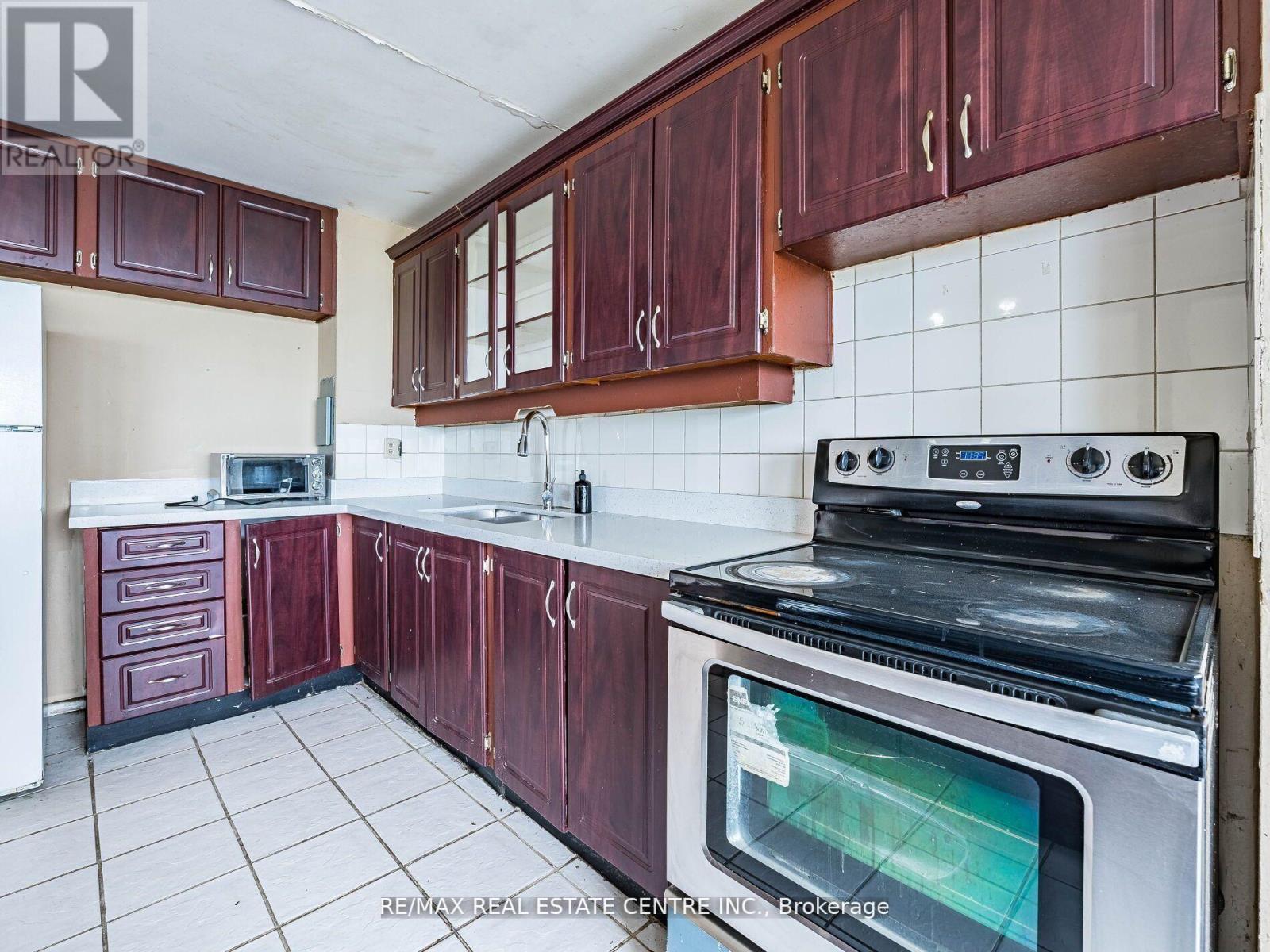 #1806 735 DON MILLS ROAD - 8
