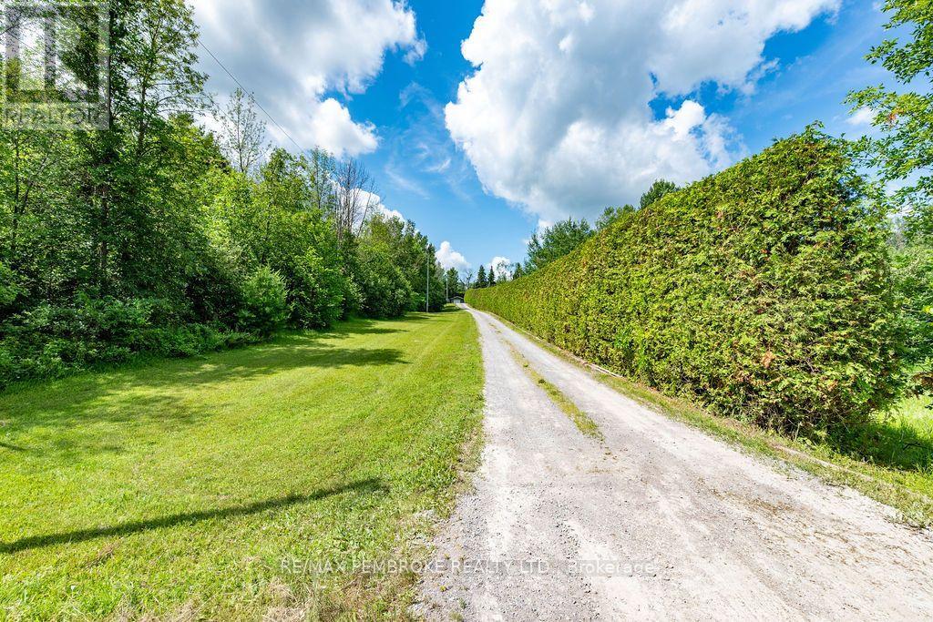 1369 B GREENWOOD ROAD - 45