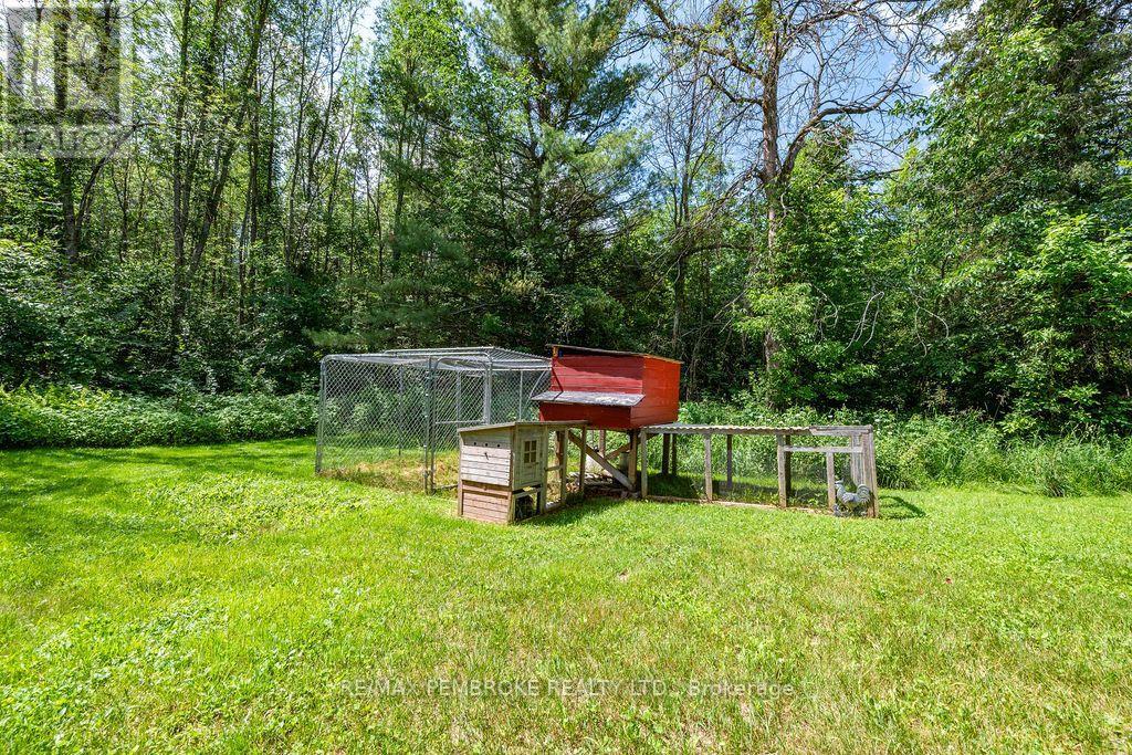 1369 B GREENWOOD ROAD - 40