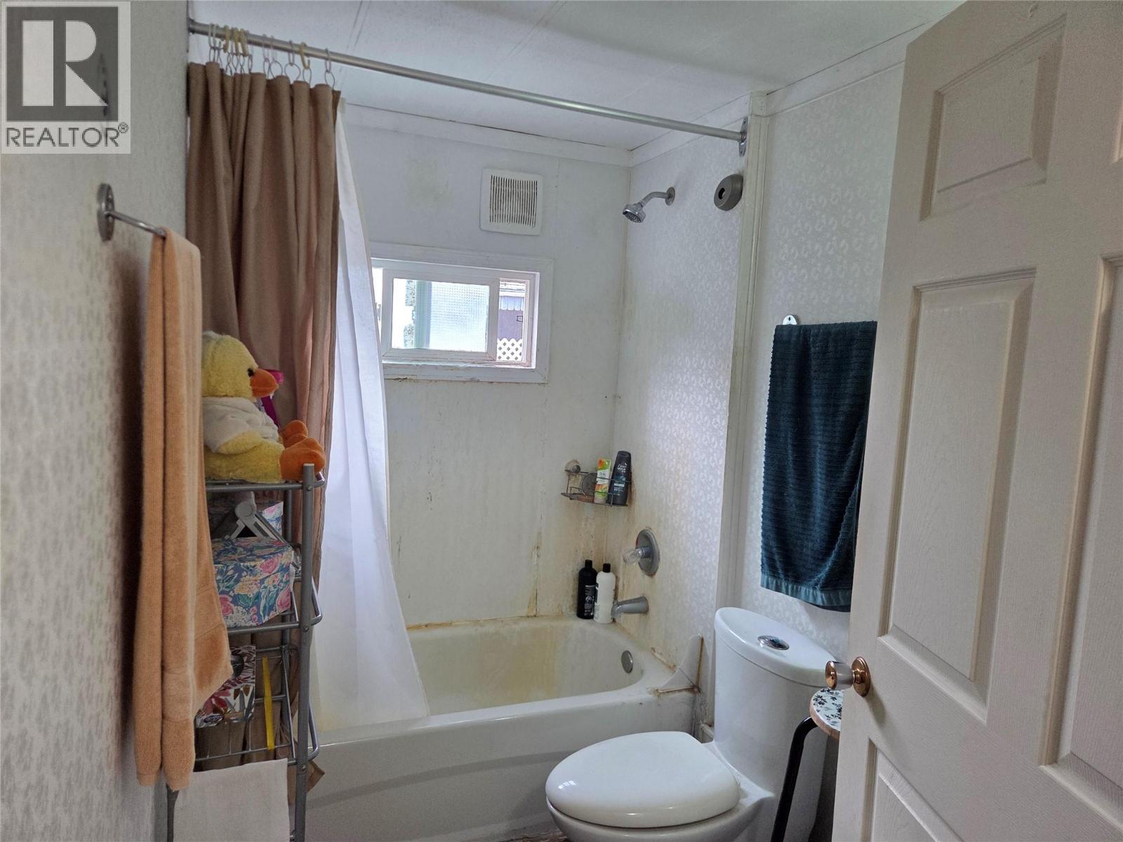 1529 Main Street, Keremeos