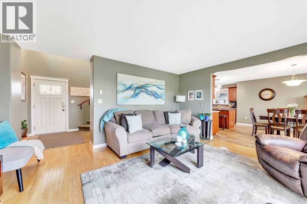 2111 56 Avenue - 7