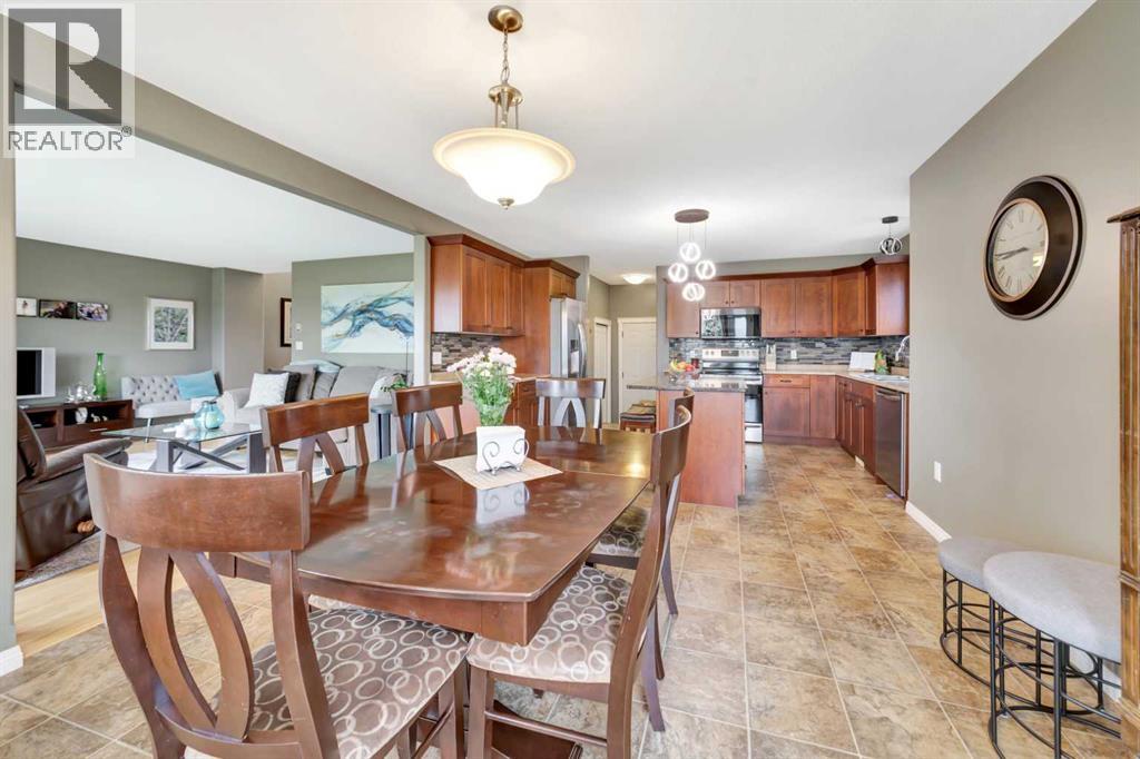 2111 56 Avenue - 13