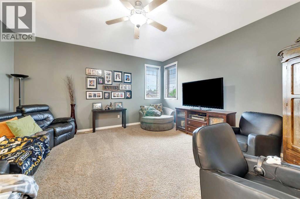 2111 56 Avenue - 23