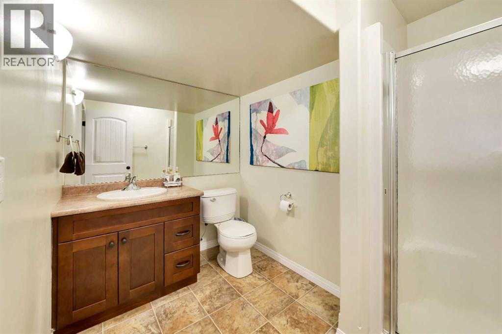 2111 56 Avenue - 38