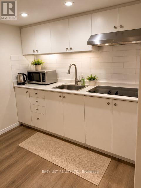 15 SUMMERGLADE DRIVE - Image 7