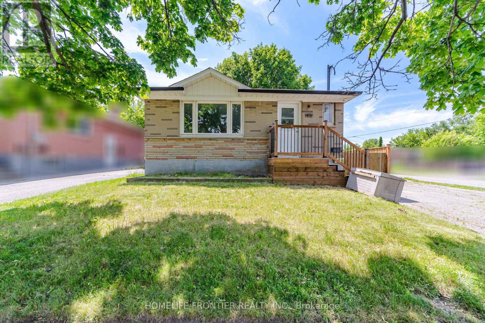 651 OLIVE AVENUE - 1