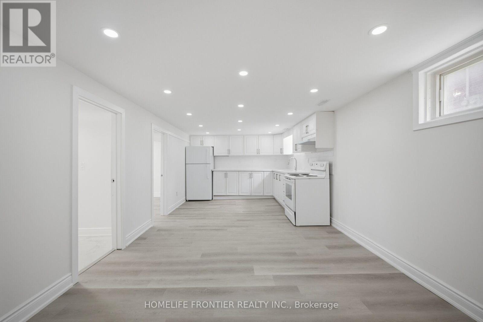651 OLIVE AVENUE - 16