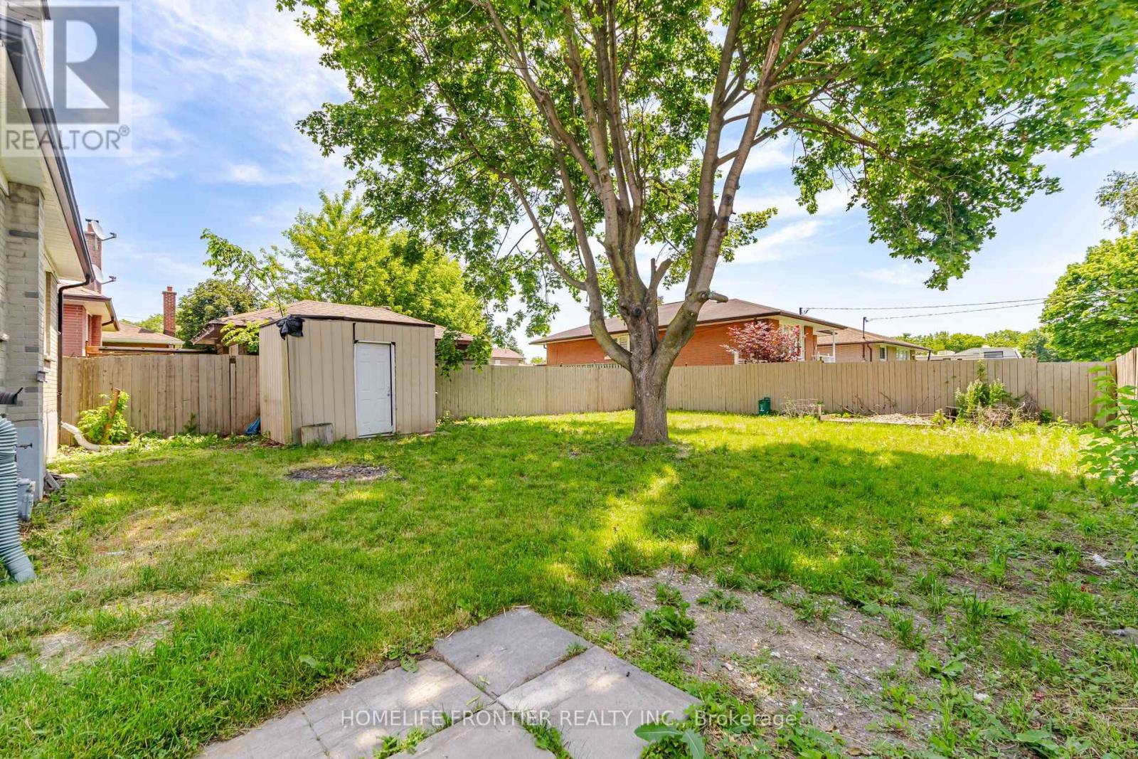 651 OLIVE AVENUE - 24