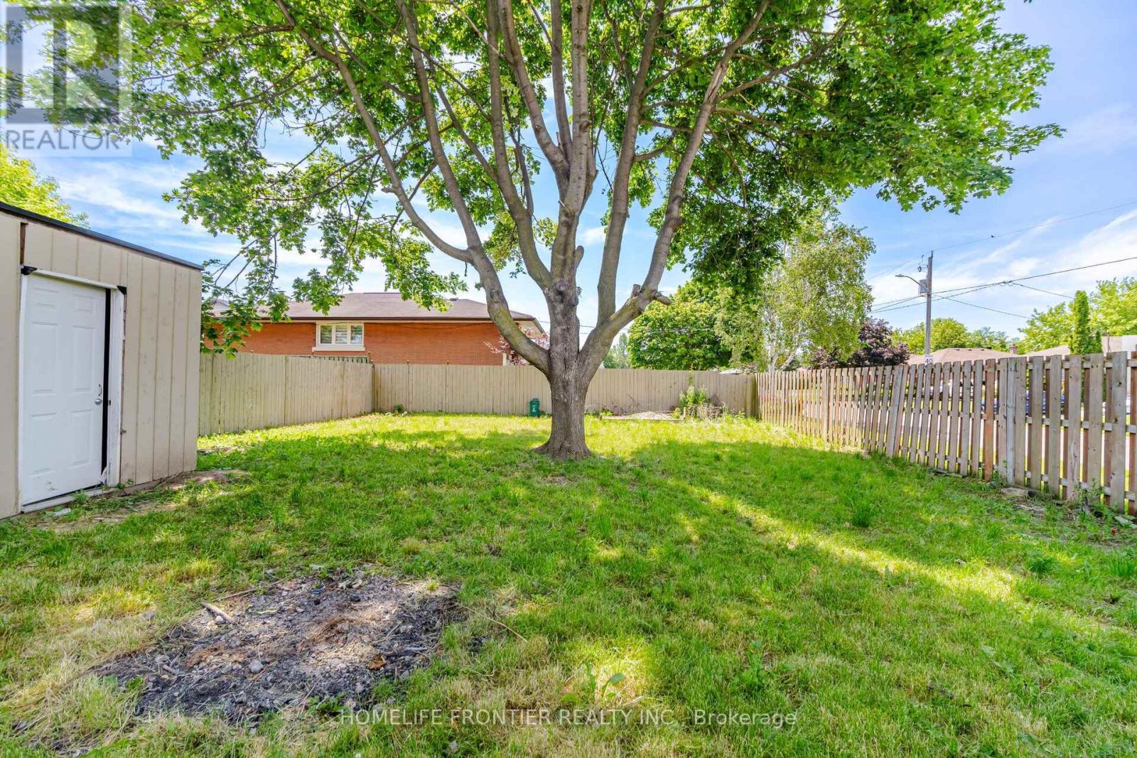 651 OLIVE AVENUE - 26
