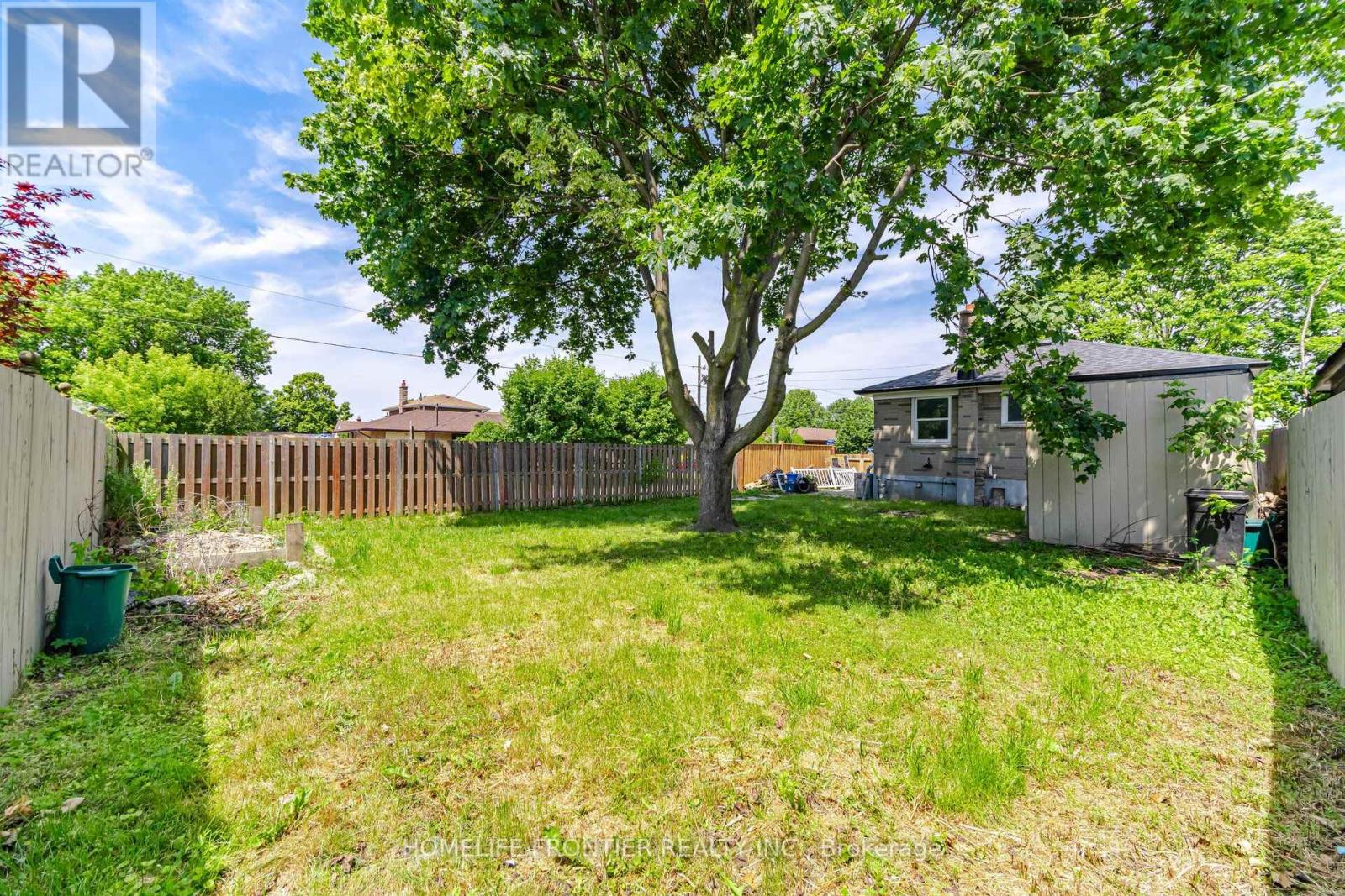 651 OLIVE AVENUE - 27