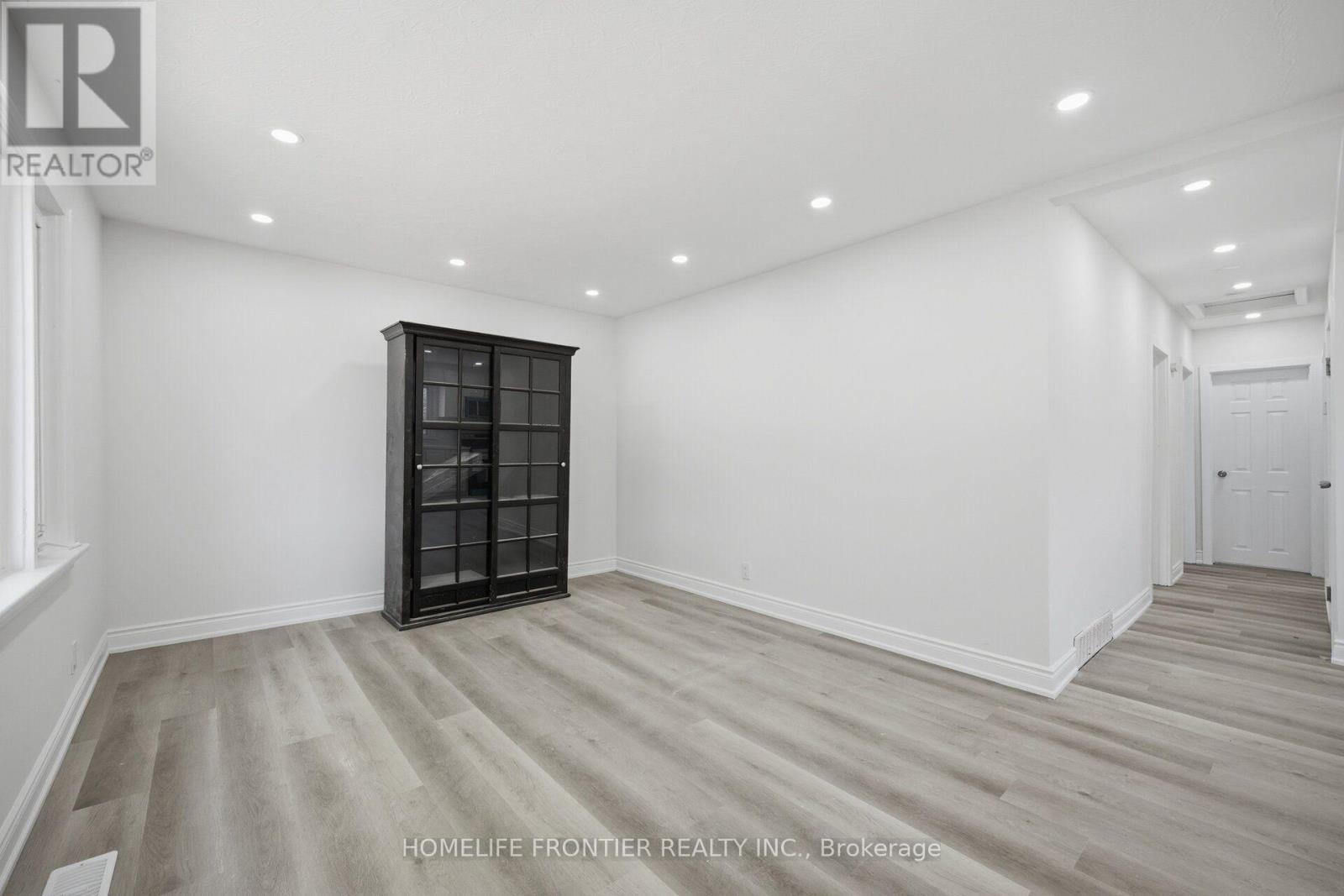 651 OLIVE AVENUE - 4