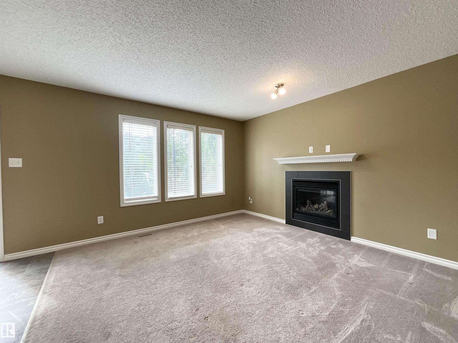 #33 9350 211 ST NW - 15