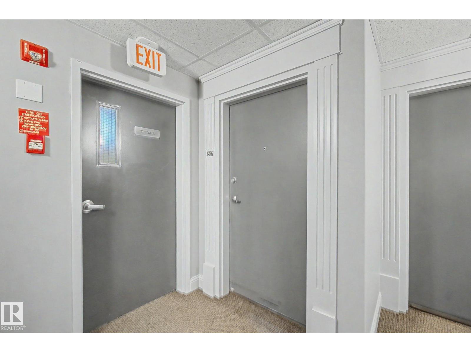 #307 14604 125 ST NW - 31