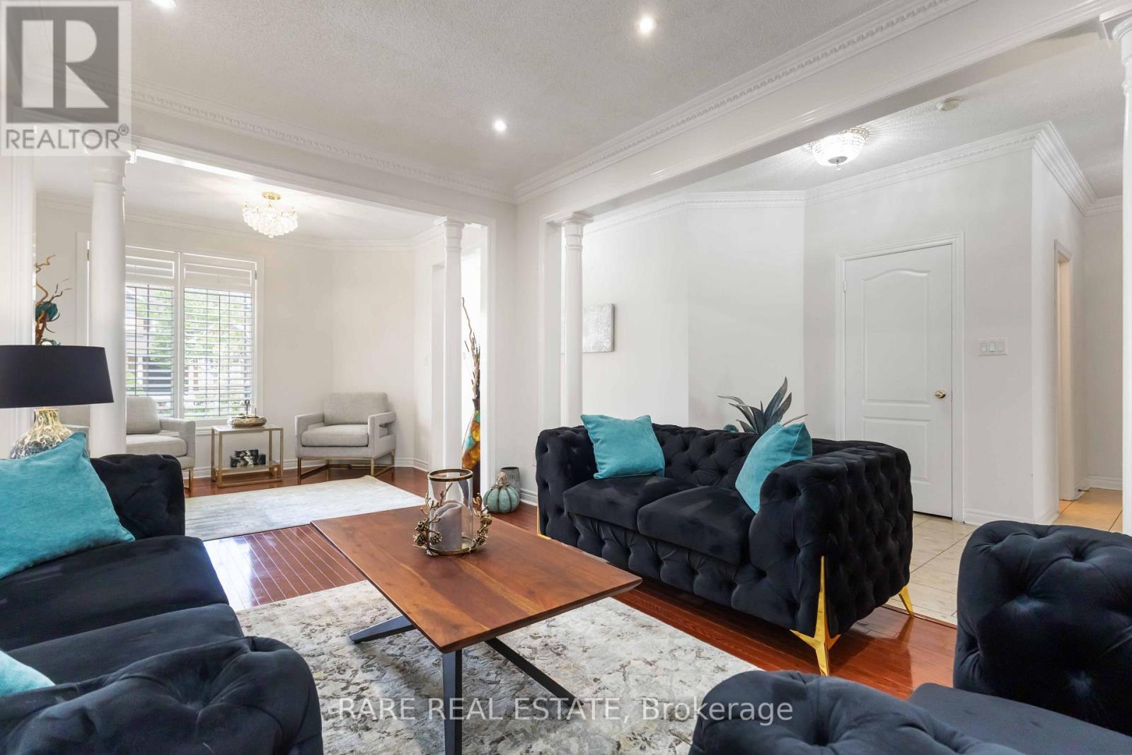 55 CASTLEMORE AVENUE - Image 7