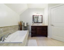 18 Ch. Bellevue, Blue Sea, QC J0X1C0 Photo 25