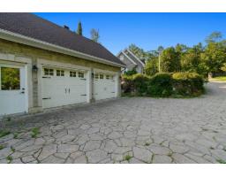 18 Ch. Bellevue, Blue Sea, QC J0X1C0 Photo 37