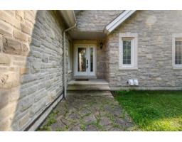 18 Ch. Bellevue, Blue Sea, QC J0X1C0 Photo 38