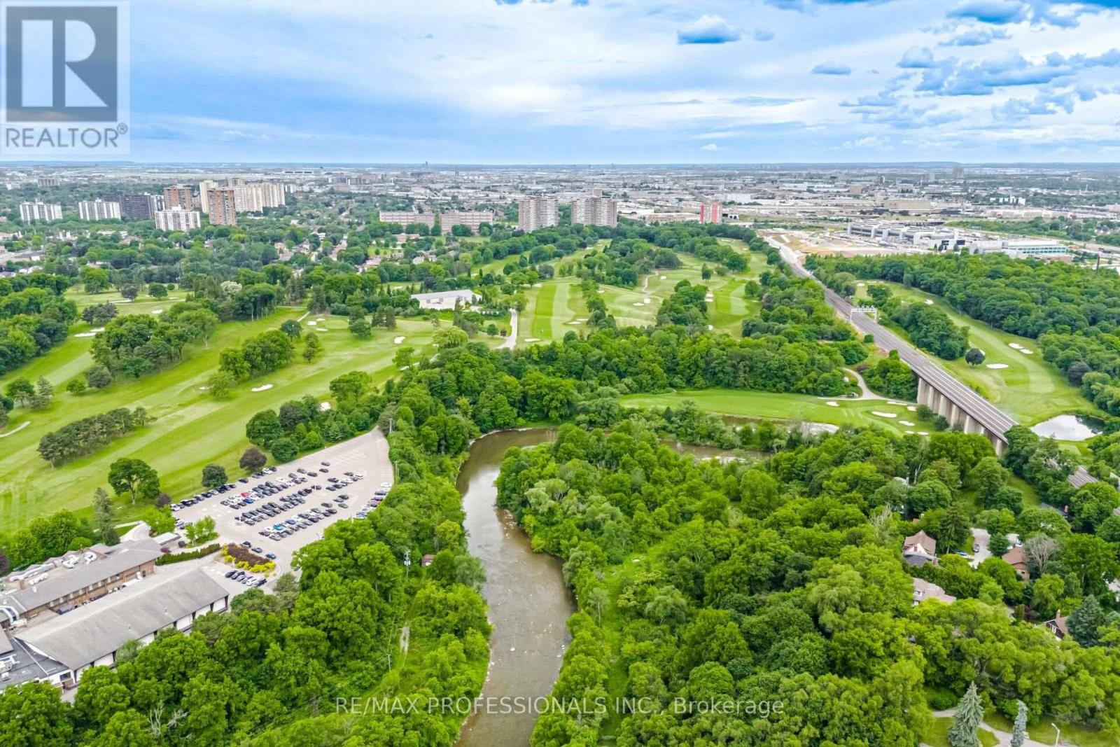 39 HOLLEY AVENUE - Image 26