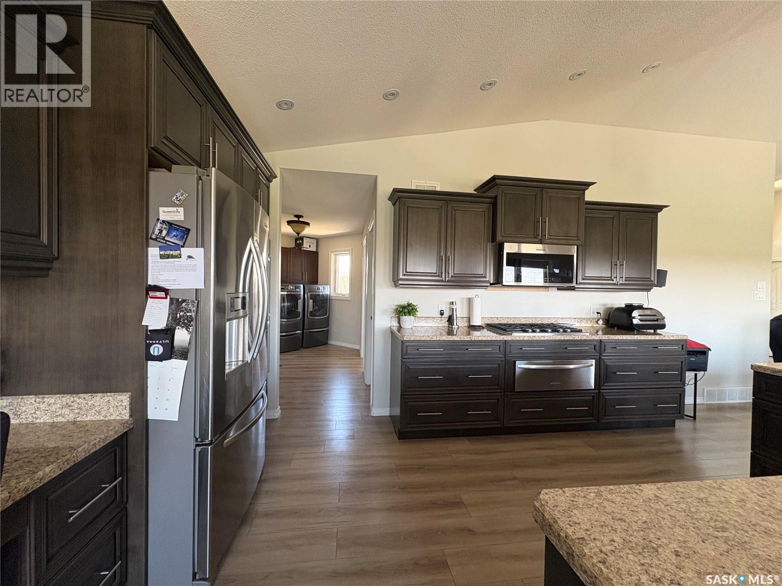 Minty Acreage Rocanville - 11