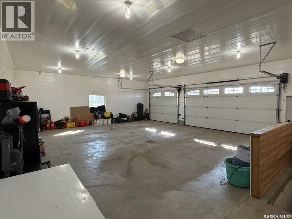 Minty Acreage Rocanville - 37