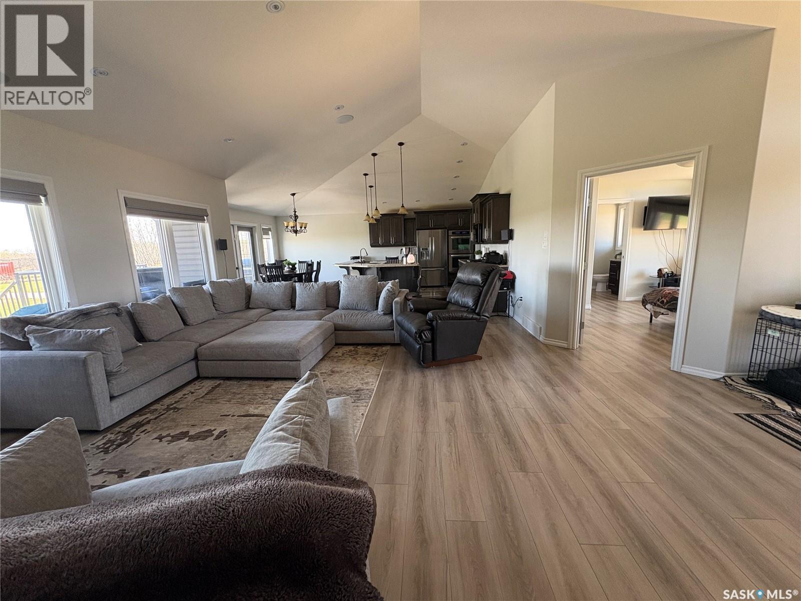 Minty Acreage Rocanville - 16