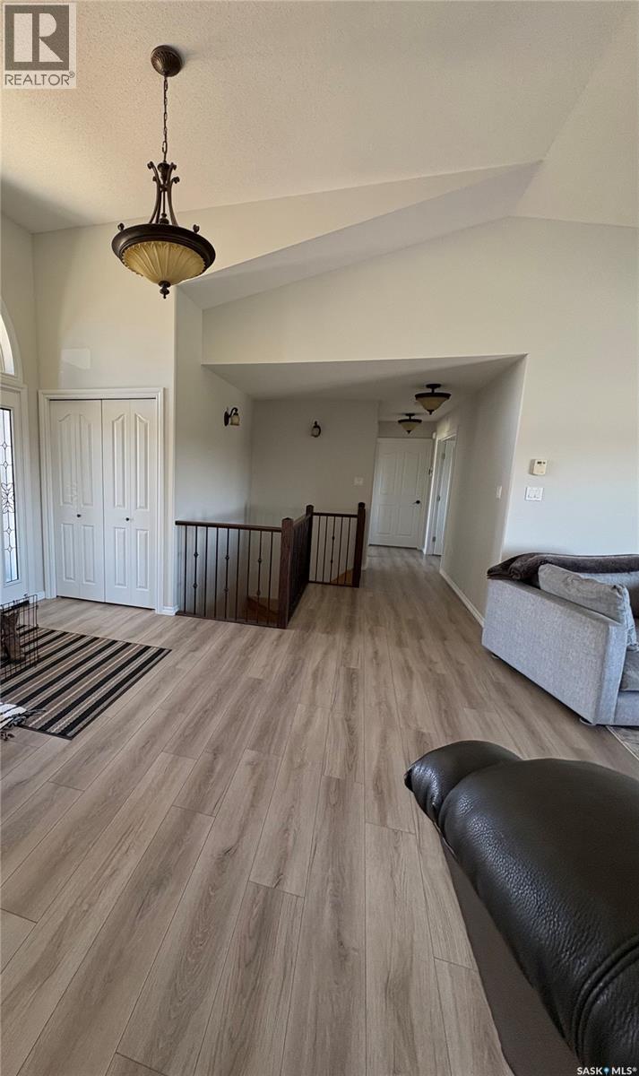 Minty Acreage Rocanville - 19