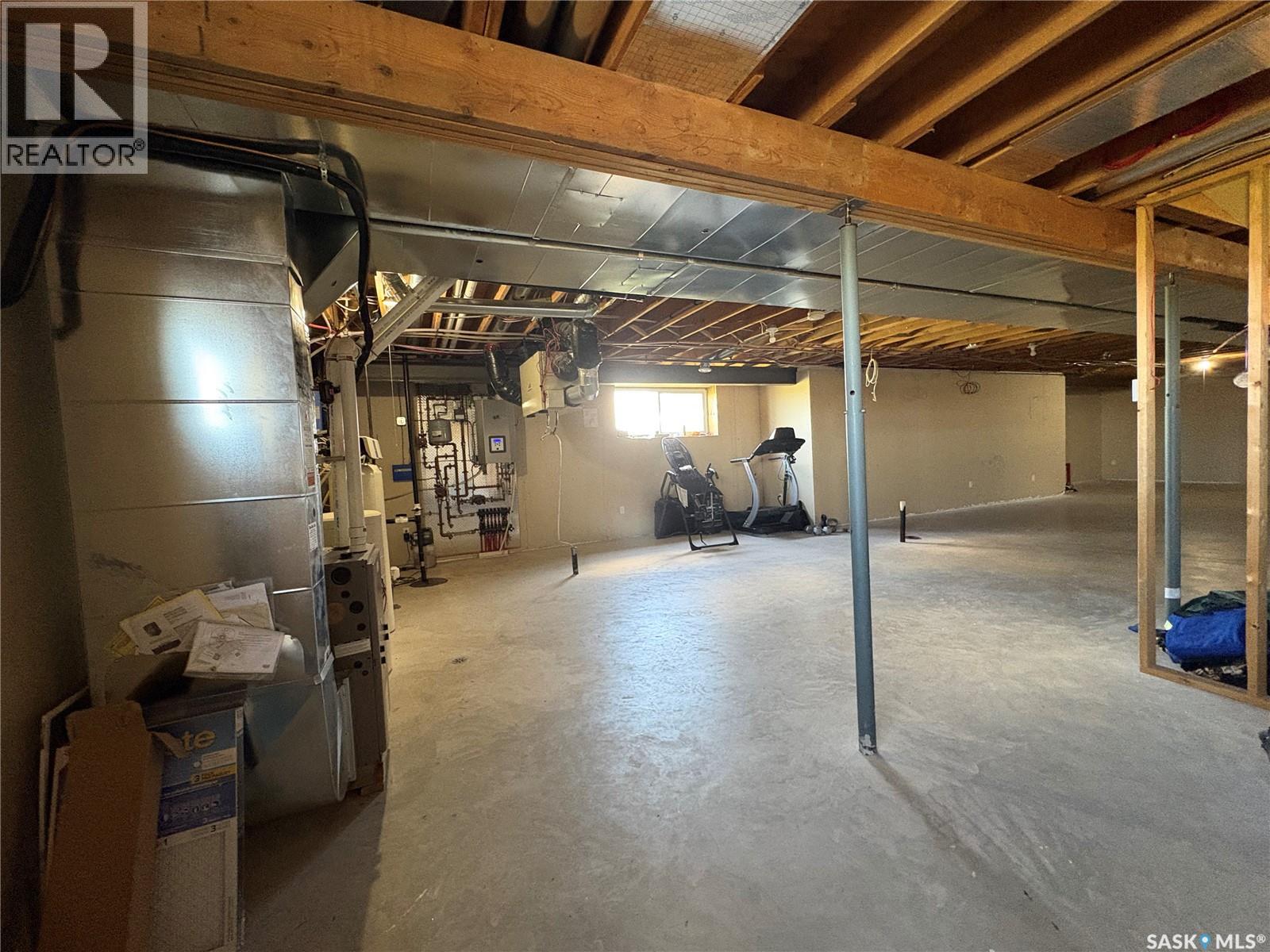 Minty Acreage Rocanville - 32