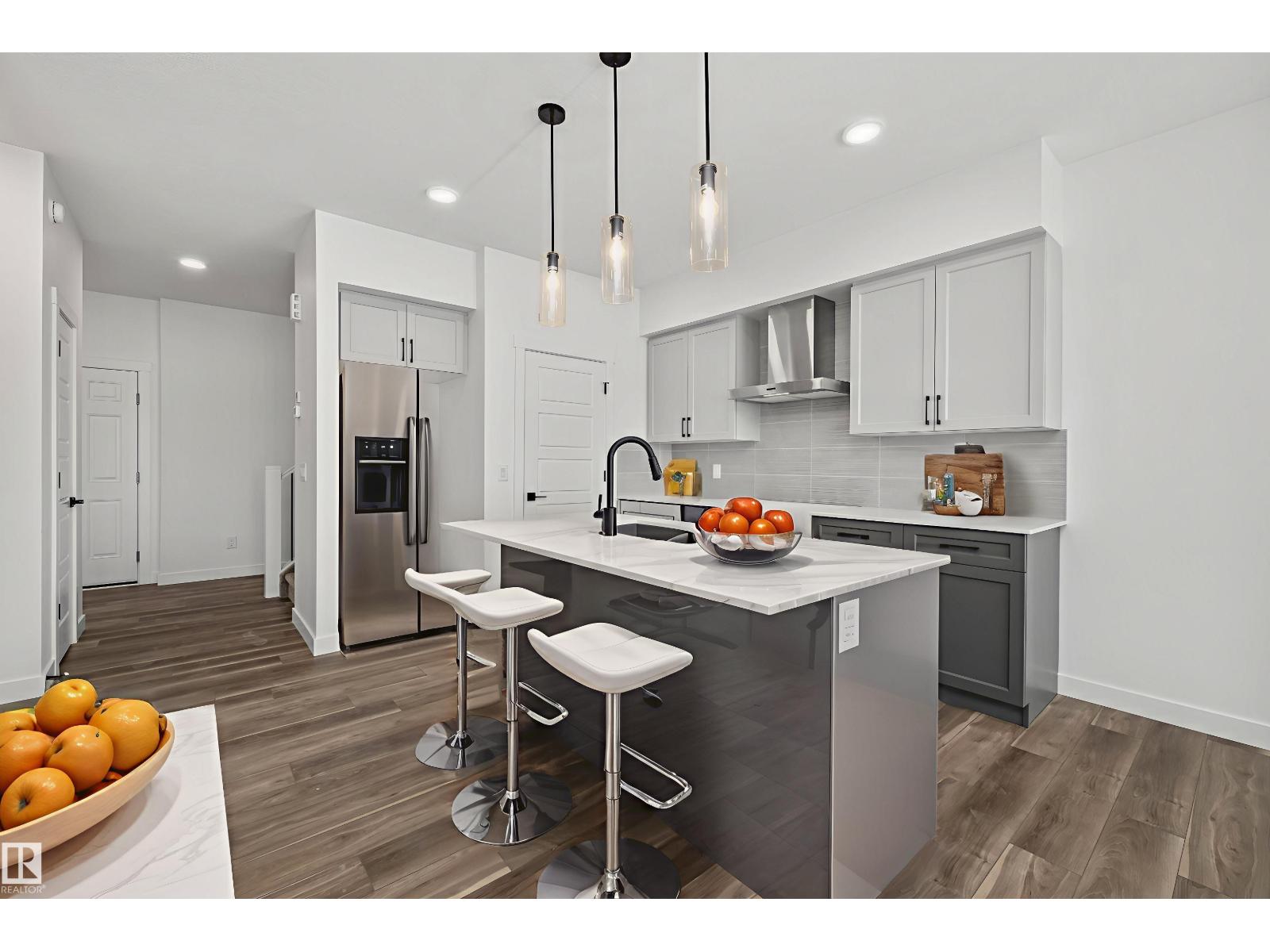 18931 28 AV NW - 8