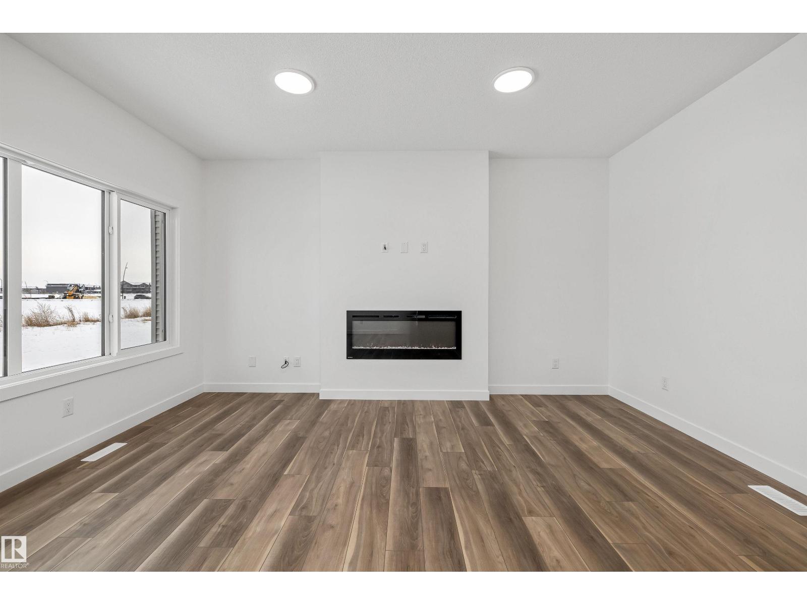 18931 28 AV NW - 19