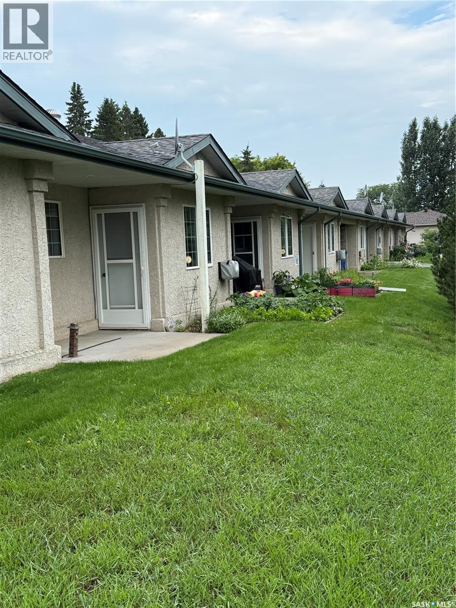 #6 108 6th AVENUE E - Image 14