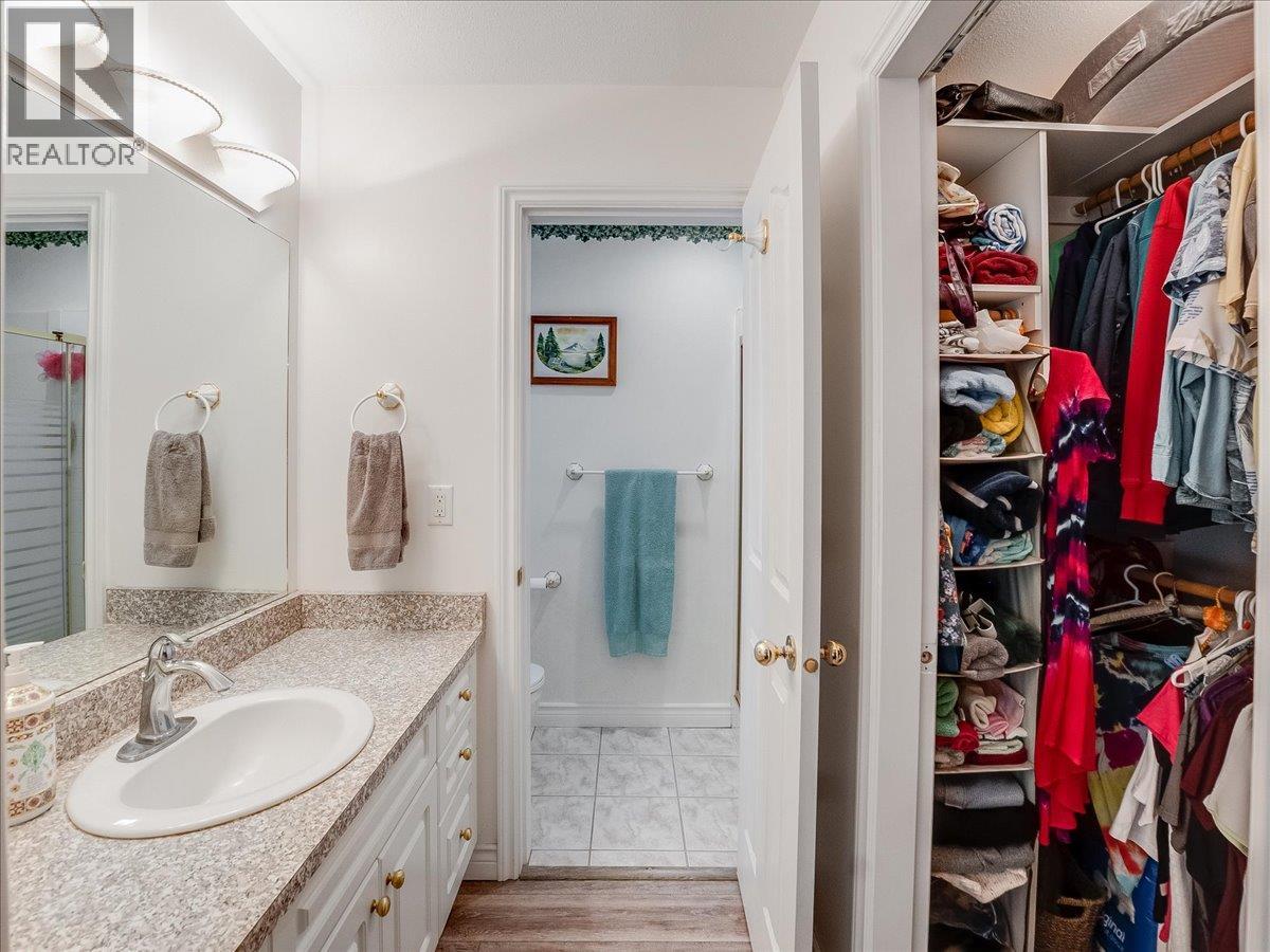 935 Pine Crescent - 21