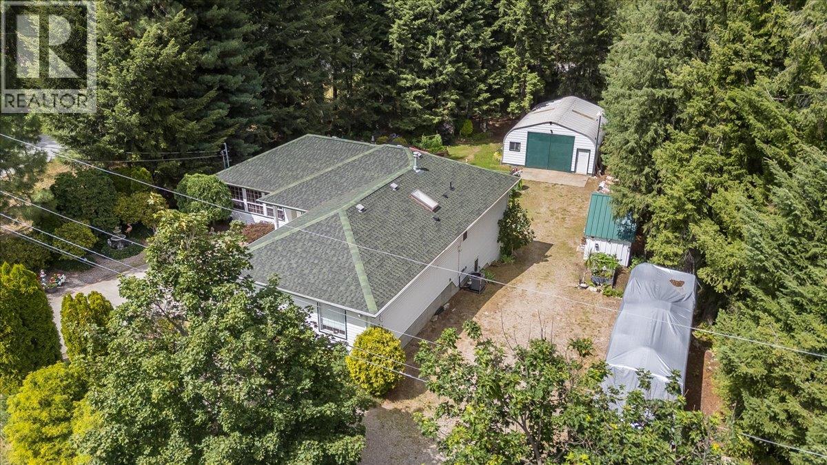 935 Pine Crescent - Image 49