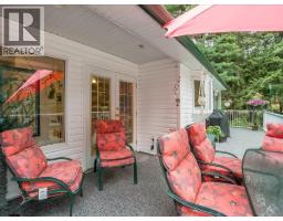 Primary Bedroom - 935 Pine Crescent, Genelle, BC V0G1G0 Photo 11