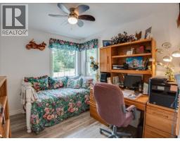 935 Pine Crescent, Genelle, BC V0G1G0 Photo 23