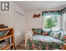 935 Pine Crescent, Genelle, BC V0G1G0 Photo 24