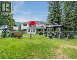 935 Pine Crescent, Genelle, BC V0G1G0 Photo 39