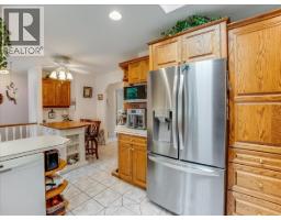 Sunroom - 935 Pine Crescent, Genelle, BC V0G1G0 Photo 7