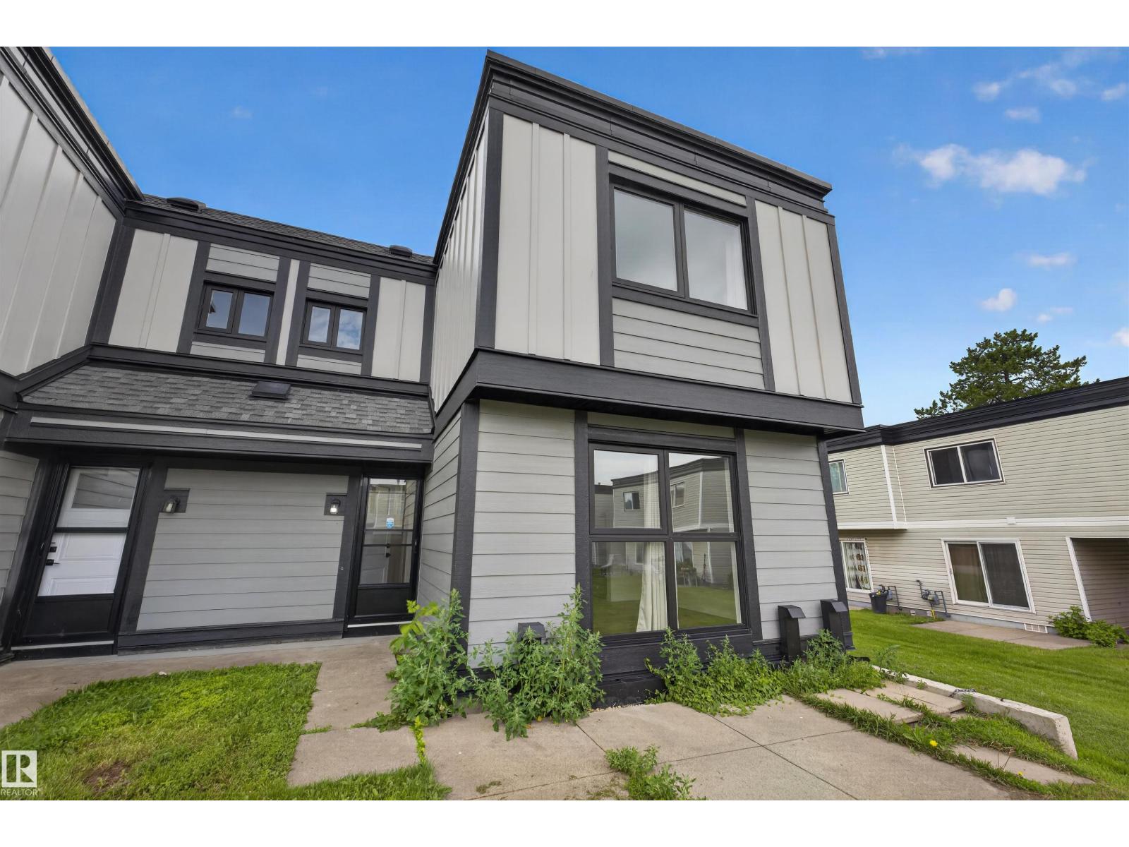 #186 11421 34 ST NW - 32