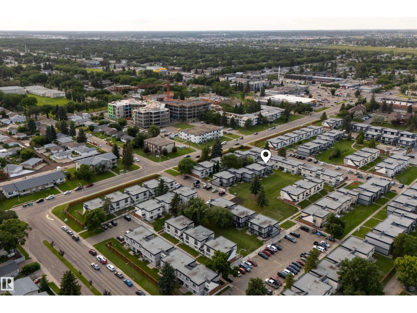 #186 11421 34 ST NW - 36