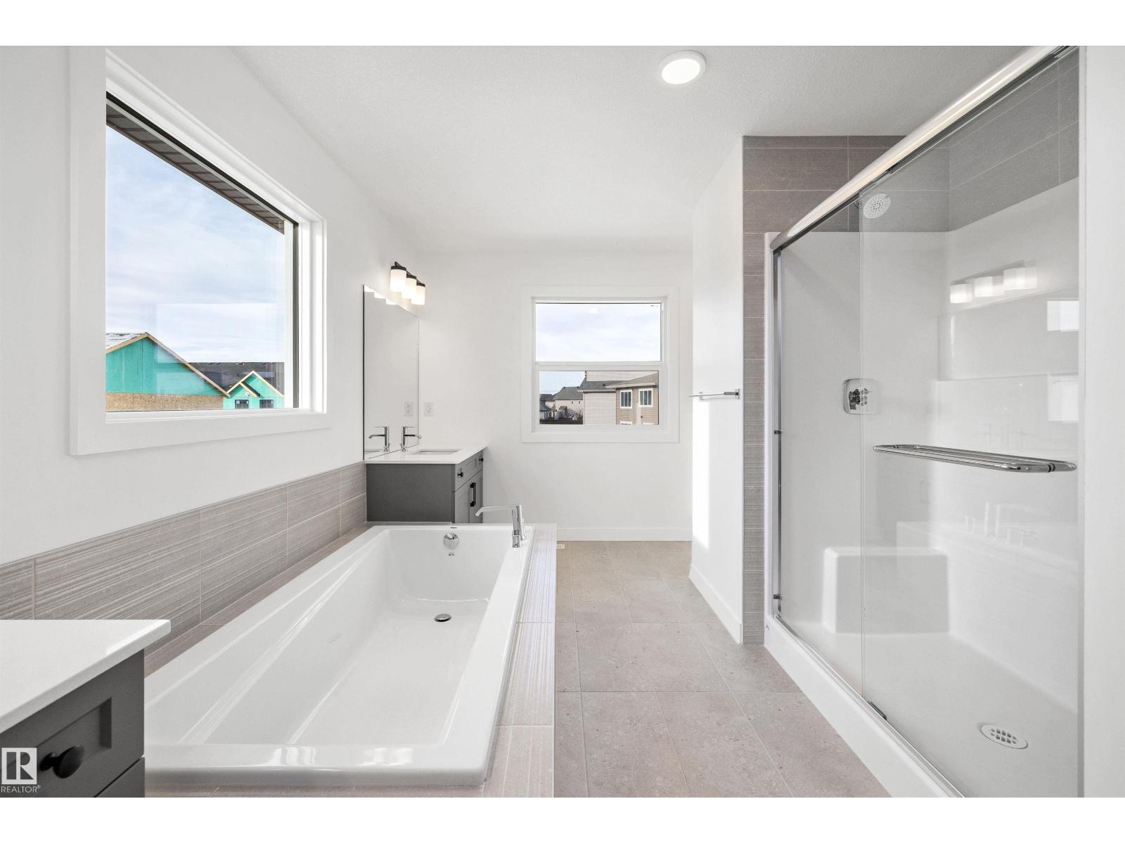 19428 25 AV NW - 45