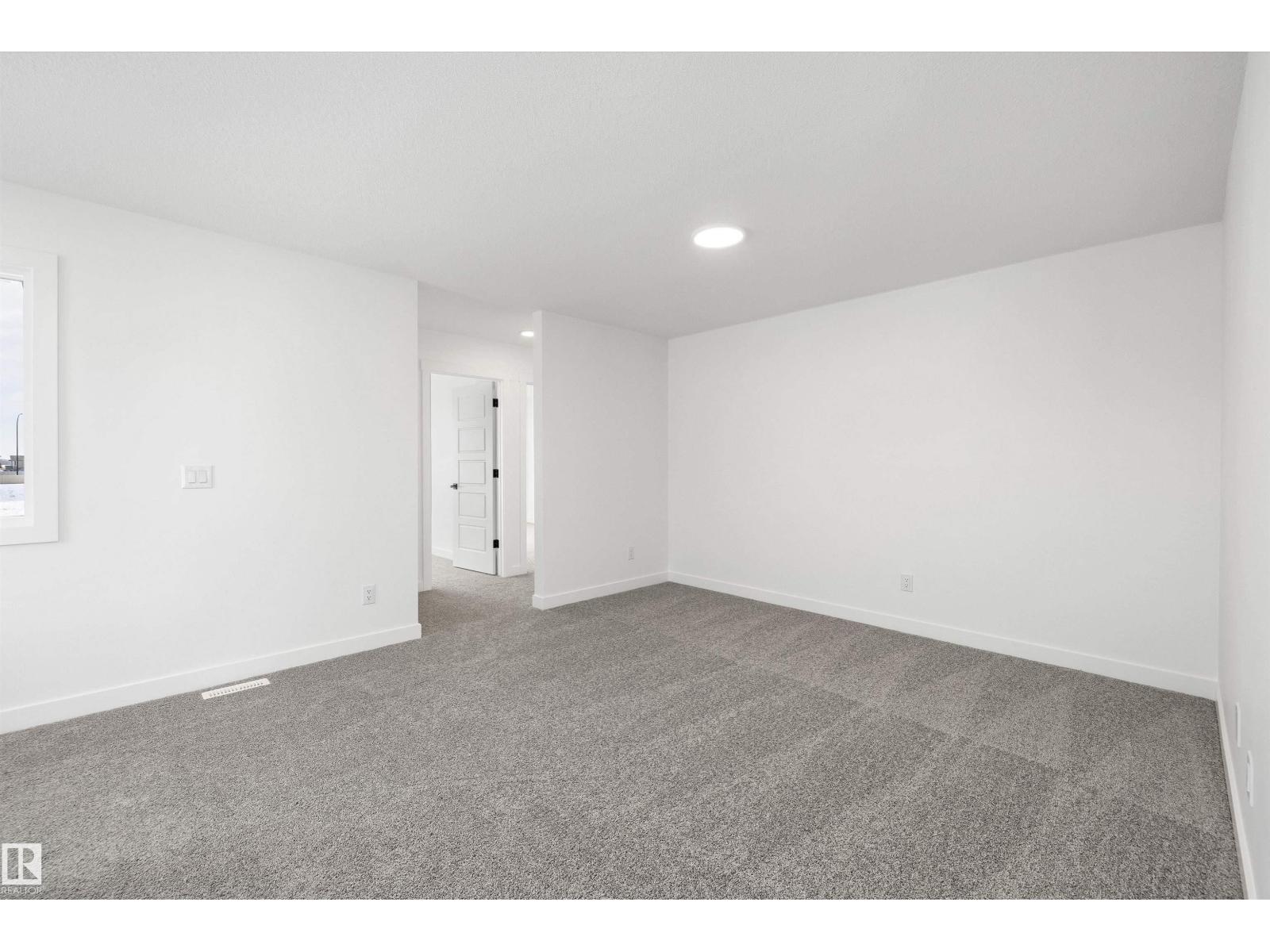 19428 25 AV NW - 29