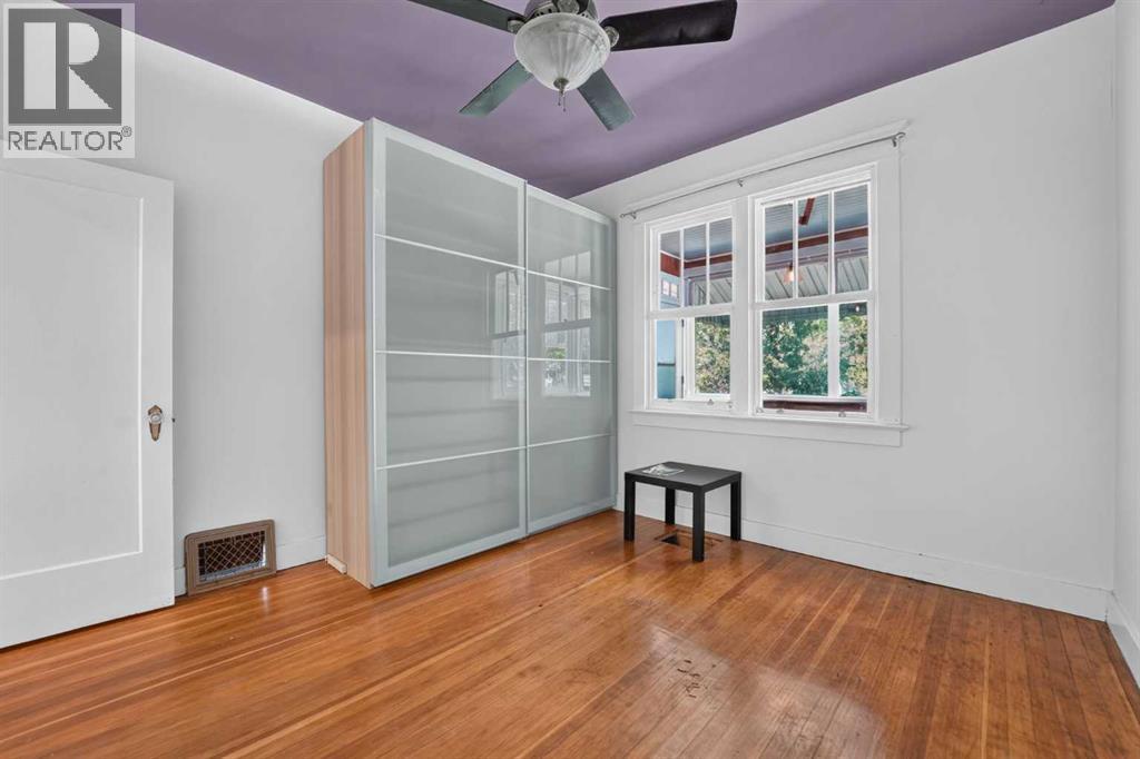631 14 Street S - 26