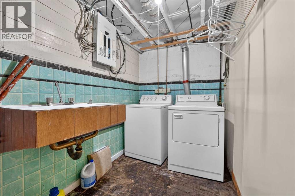 631 14 Street S - 38