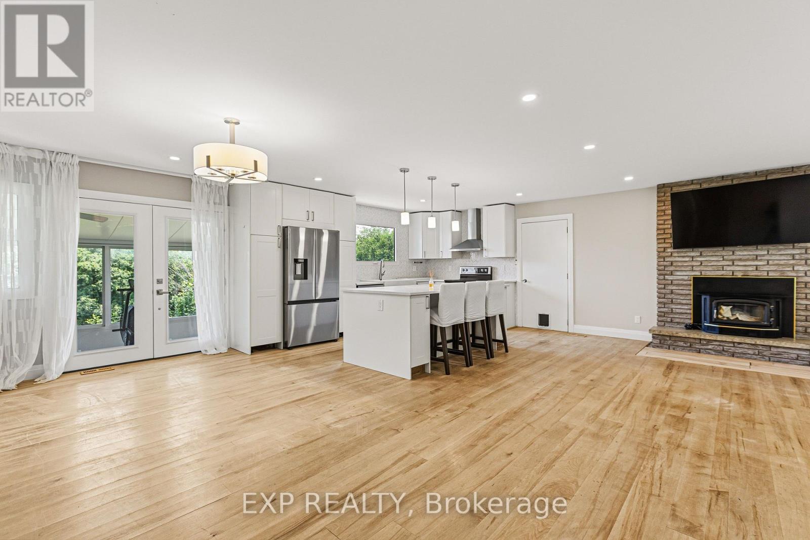 10 QUEEN ANNE CRESCENT, Ottawa. Luxury613. By Peter Sagos - Image 10