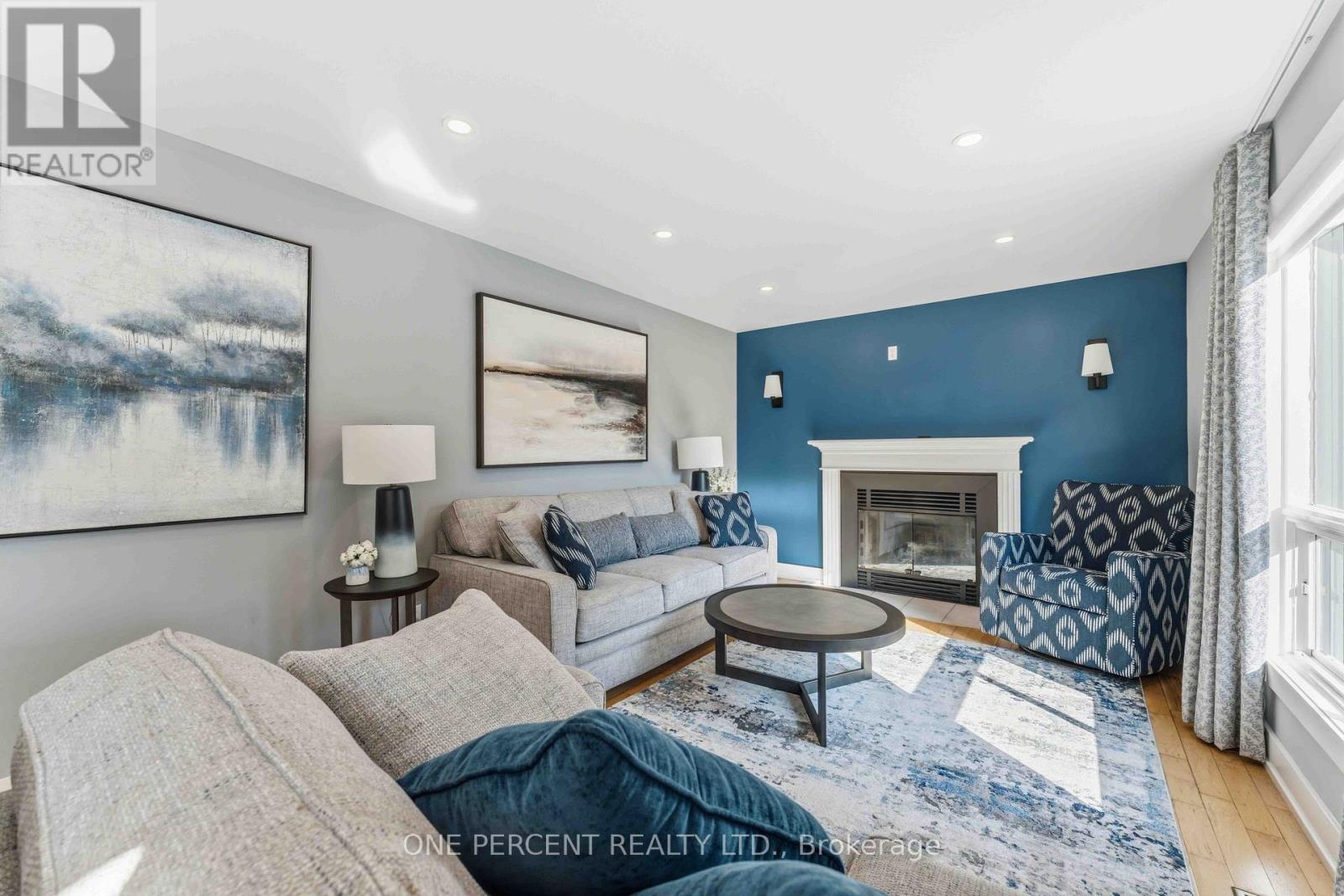 19 AMY STREET, Ottawa. Luxury613. By Peter Sagos - Image 17