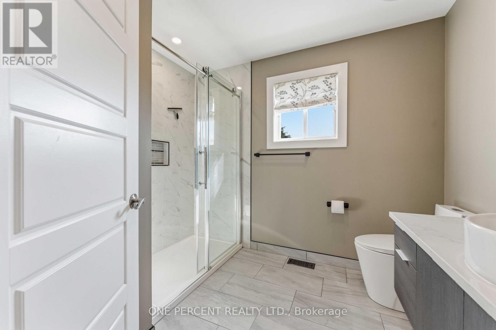 19 AMY STREET, Ottawa. Luxury613. By Peter Sagos - Image 26