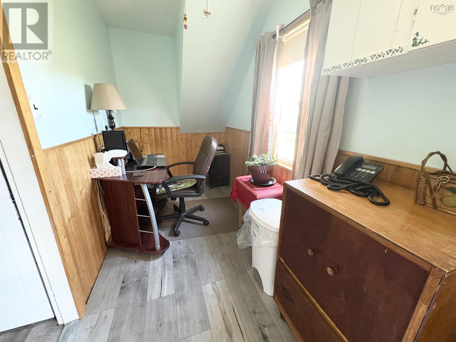 854 Marshdale Road - 19